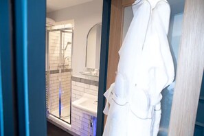 Bathroom - Blackbird (London)
