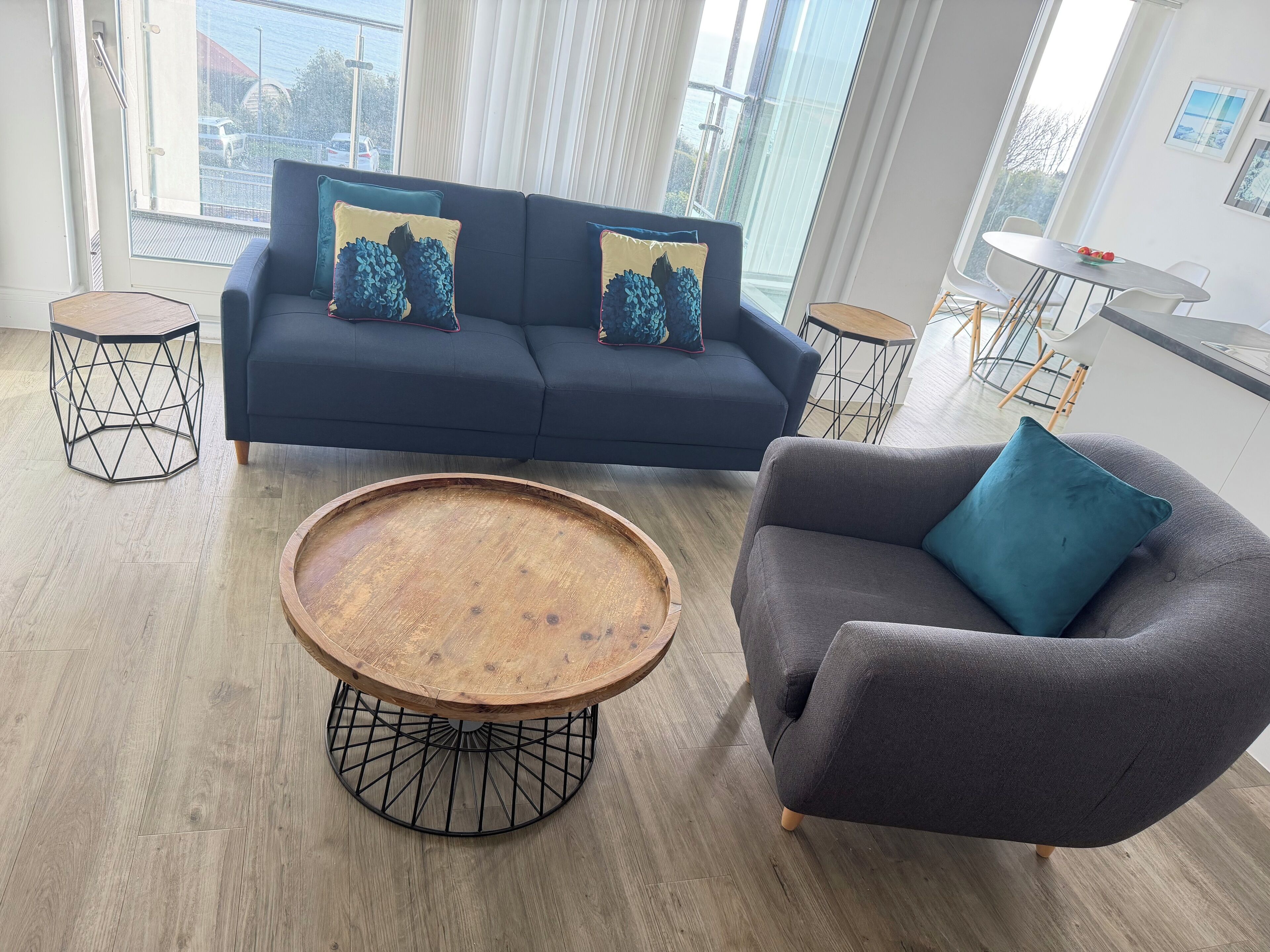 ラグジュアリー アパートメント 2 ベッドルーム シービュー (near beach and city center) | 2 室のベッドルーム、エジプト綿のシーツ、高級寝具、客室ごとに異なる装飾