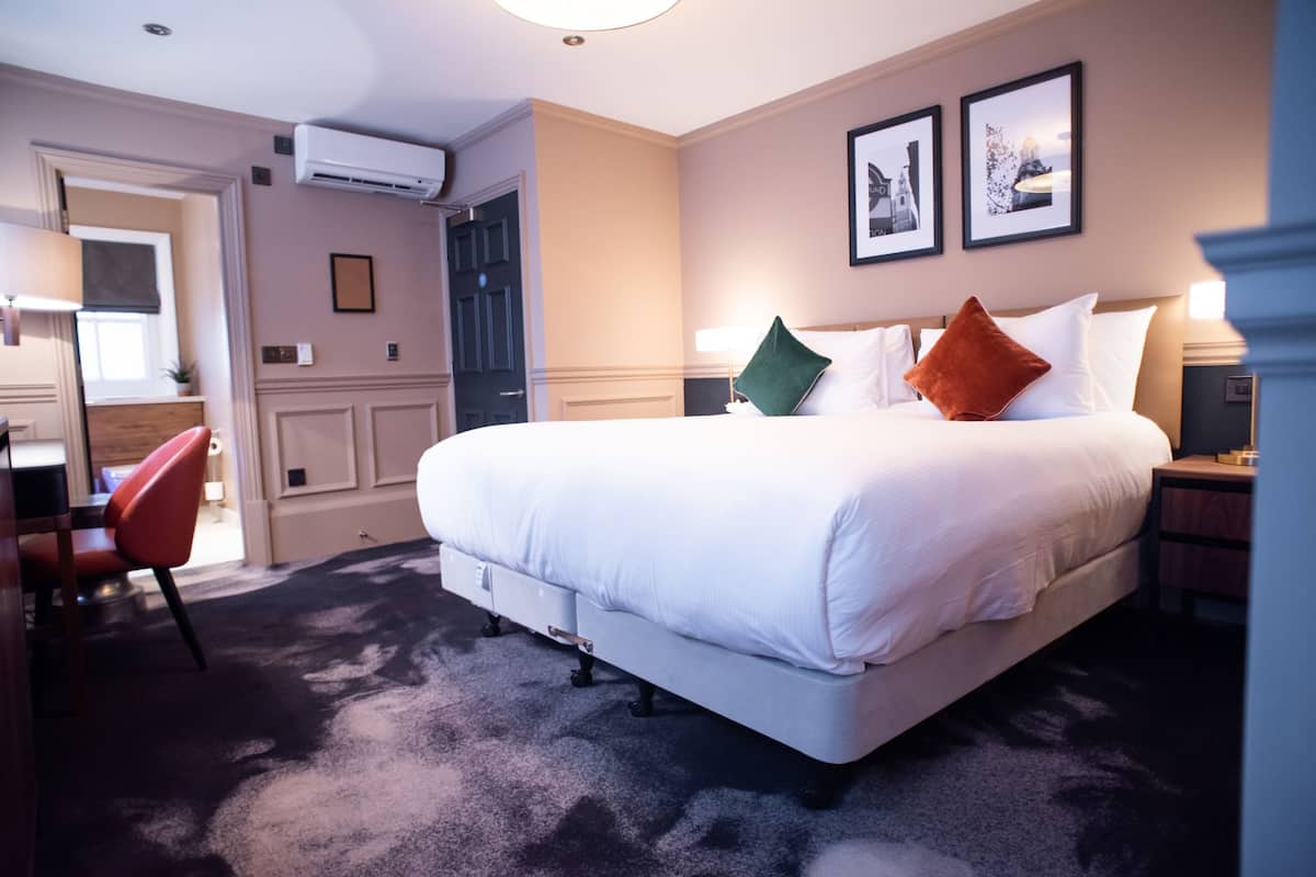 Classic Double Room, 1 Katil Raja (King) | 15 bilik tidur, peralatan tempat tidur premium, tilam berlapik 