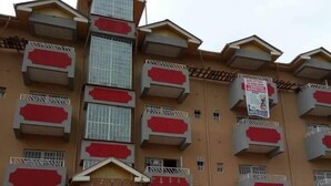 Exterior detail - Bridge Court Apartments (Nairobi)