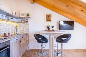 Apartamento, 1 quarto (7) | Cozinha privada | Geladeira, chaleira elétrica