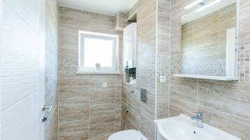Double Room, Balcony, Sea View (1) | Bathroom | Shower, free toiletries, towels