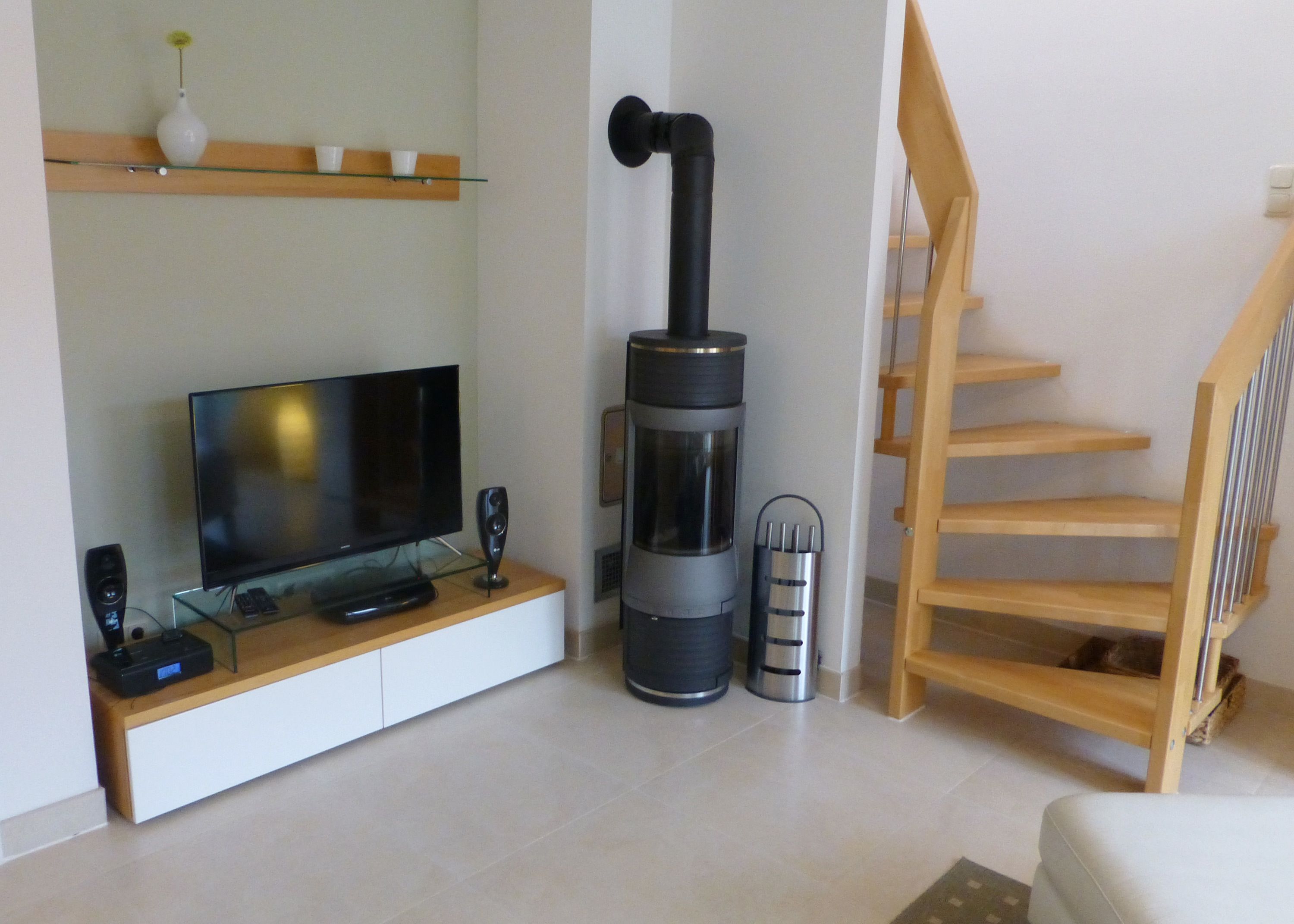 Apartemen, 2 kamar tidur | Area keluarga | TV layar datar dan perapian