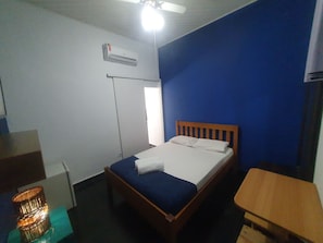 Minibar, desk, free WiFi, bed sheets