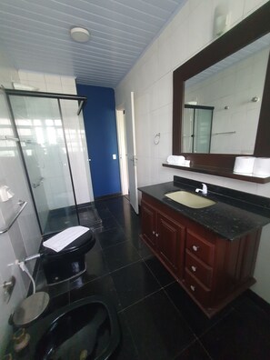 Bathroom - Pousada Canto dos Mares (Guarujá)