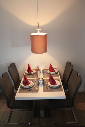 In-room dining - Villa Rosa Sellin (Sellin)