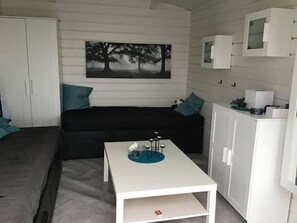 Cabin, Sea View (Private Sauna) - Bureå Camping (Bureå)