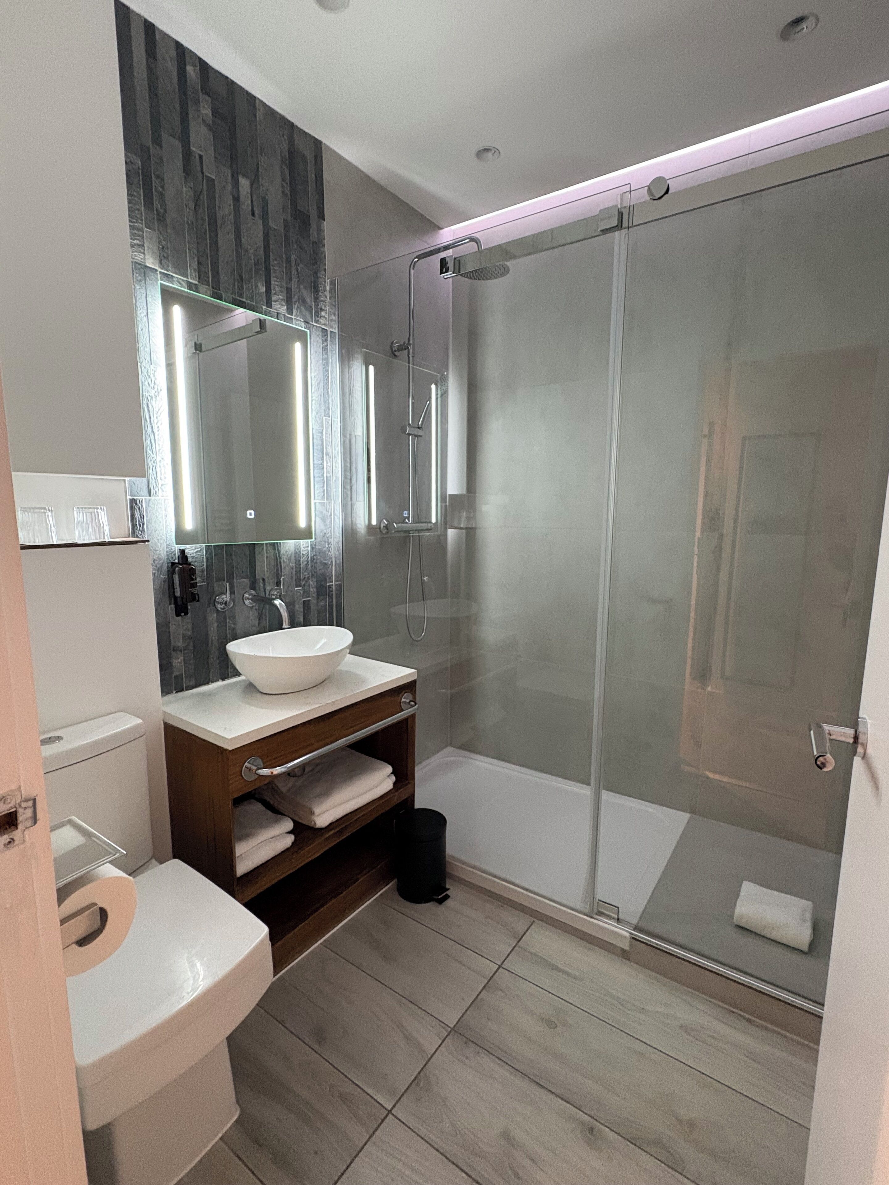 Foto - RIOSHOUSE Henley