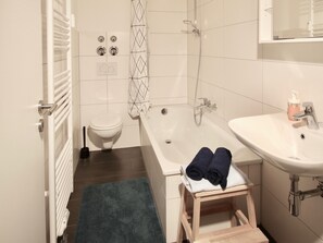 Apartamento standard, banheiro privativo | Banheiro