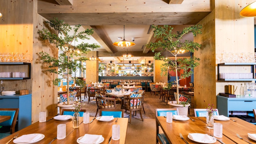 Home2 Suites by Hilton Chicago River North