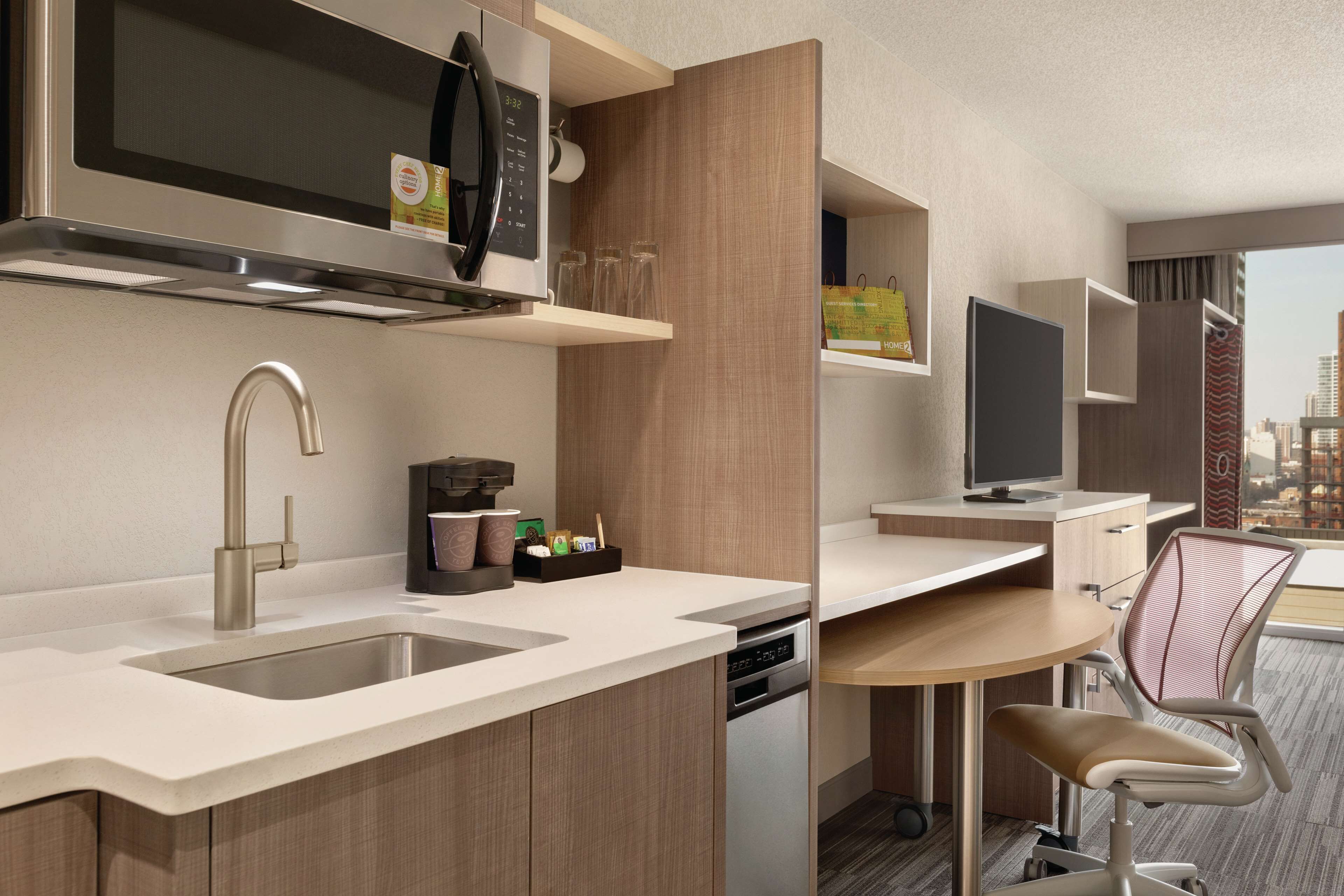 studio suite, 1 king bed, city view | premium bedding, down duvets, select comfort beds, desk