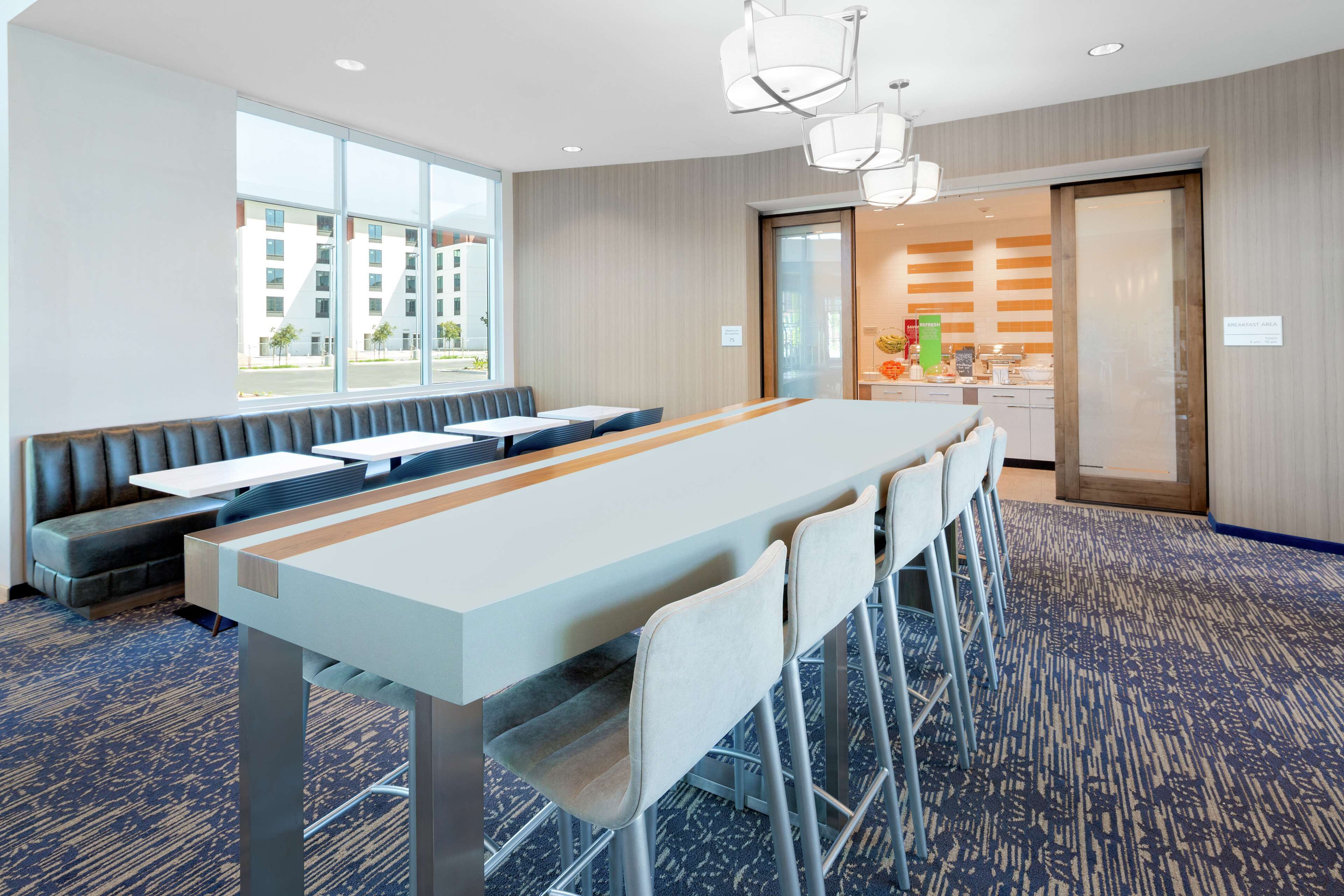 Foto - Hampton Inn & Suites San Diego Airport Liberty Station