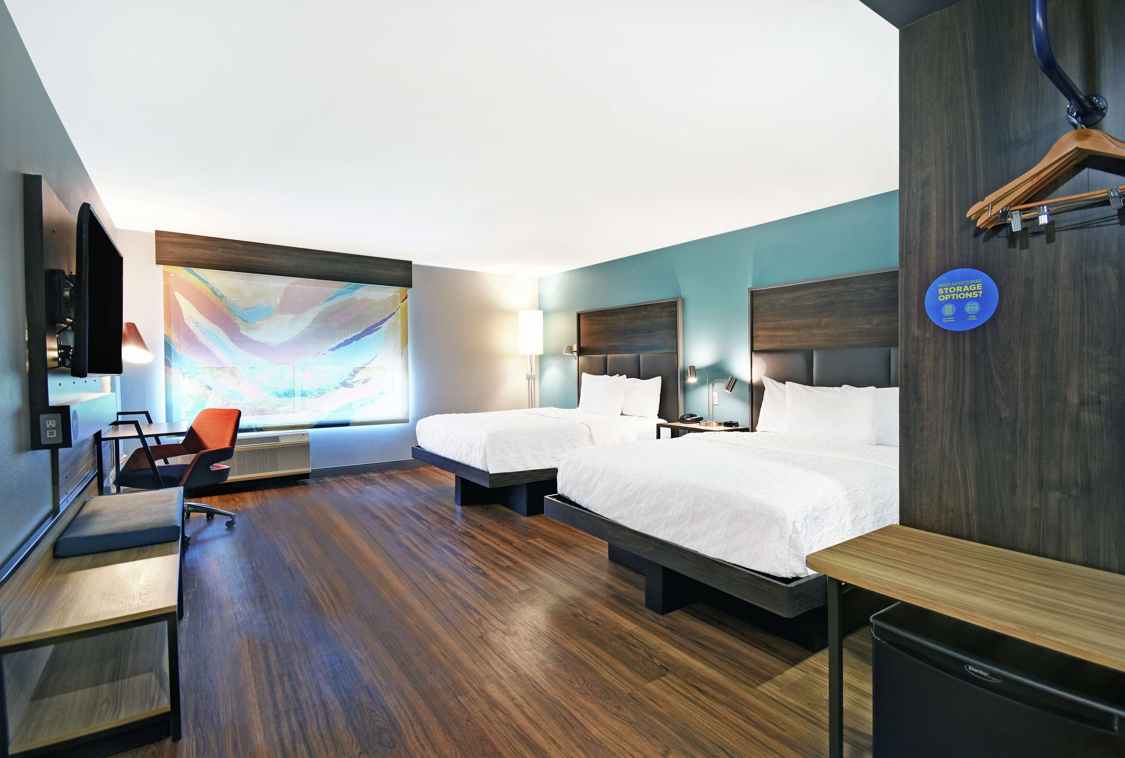 room, 2 queen beds, accessible (hearing, roll-in shower) | cots/infant beds, free wifi, bed sheets, wheelchair access