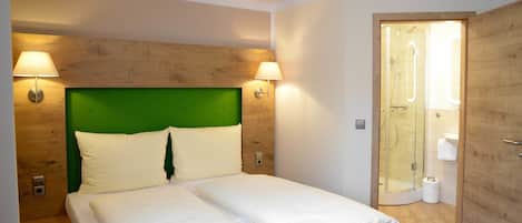 Literie de qualité, décor unique, ameublement unique, bureau