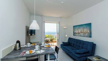 Apartment (Villa Panorama Dubrovnik (A1) - Delux) | Living room | Flat-screen TV