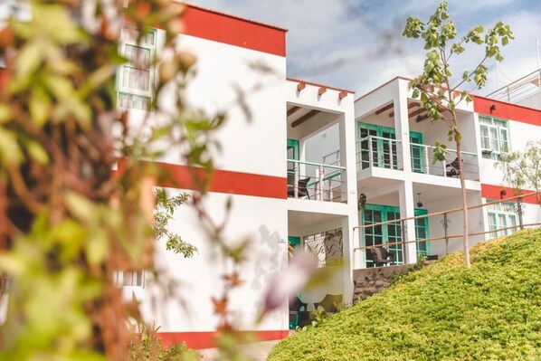 Family Bungalow | 2 bedrooms, premium bedding, down duvets, minibar