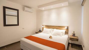 Premium bedding, down duvets, minibar, individually decorated
