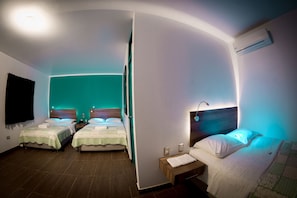 Deluxe Triple Room, 3 Single Beds, Non Smoking | 2 bedrooms, premium bedding, down duvets, minibar