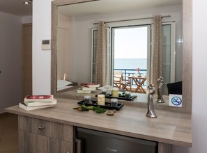 Double Room, Accessible | In-room safe, free WiFi, bed sheets - Anesis Hotel (Kithira)