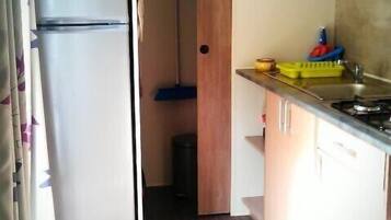 Mobile Home, 2 chambres (Trigano) | Cuisine privée