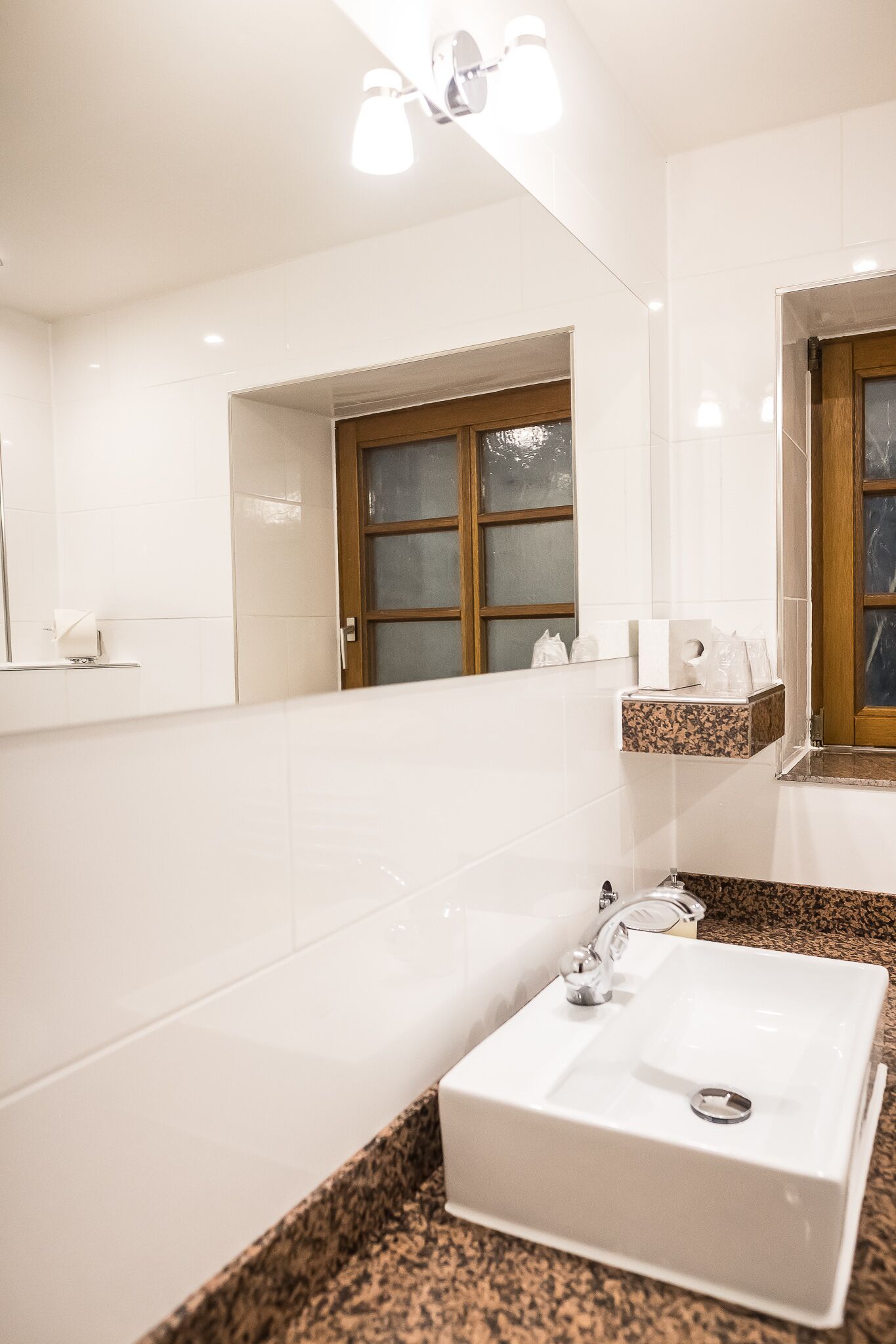 classic double room, private bathroom | bathroom | shower, hair dryer, towels, soap