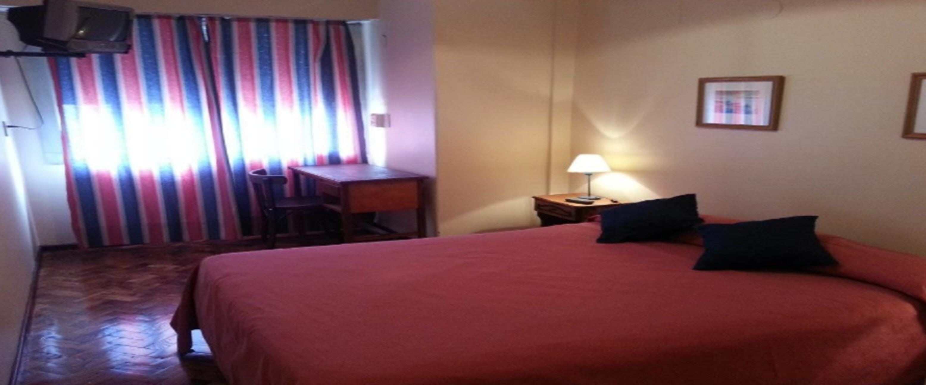 Select Comfort beds, individually decorated, individually furnished