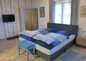 Habitación doble (Hasselkopf) | Ropa de cama hipoalergénica, insonorización, wifi gratis y ropa de cama 