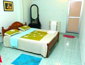 2 bedrooms, in-room safe, individually decorated, desk