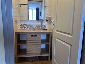 Comfort Double Room | Bathroom
