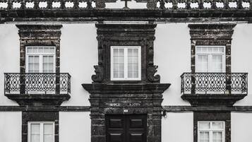 واجهة المنشأة