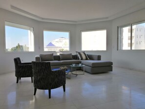 Living room - Luxurious Apartment in le Palace (La Marsa)