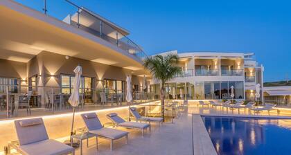 Caneiros Luxury House & Suites