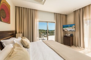 Suite, Sea View | Bar mini, peti besi dalam bilik, langsir/tirai gelap terus, kalis bunyi 