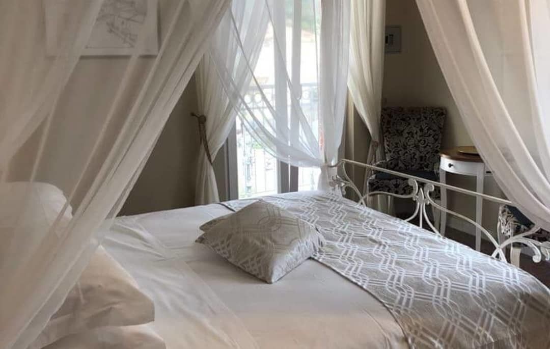 Panoramic Suite (Castel Baronia) | In-room safe, desk, cribs/infant beds, free WiFi