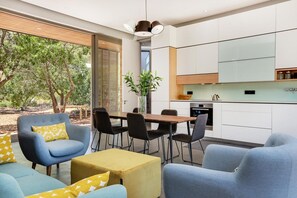 3 bedrooms, iron/ironing board, free WiFi - Glasenapp House (Cape Town)