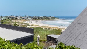 Business Villa, 4 Bedrooms | Beach/ocean view - Gannet Beach House (Cape Town)