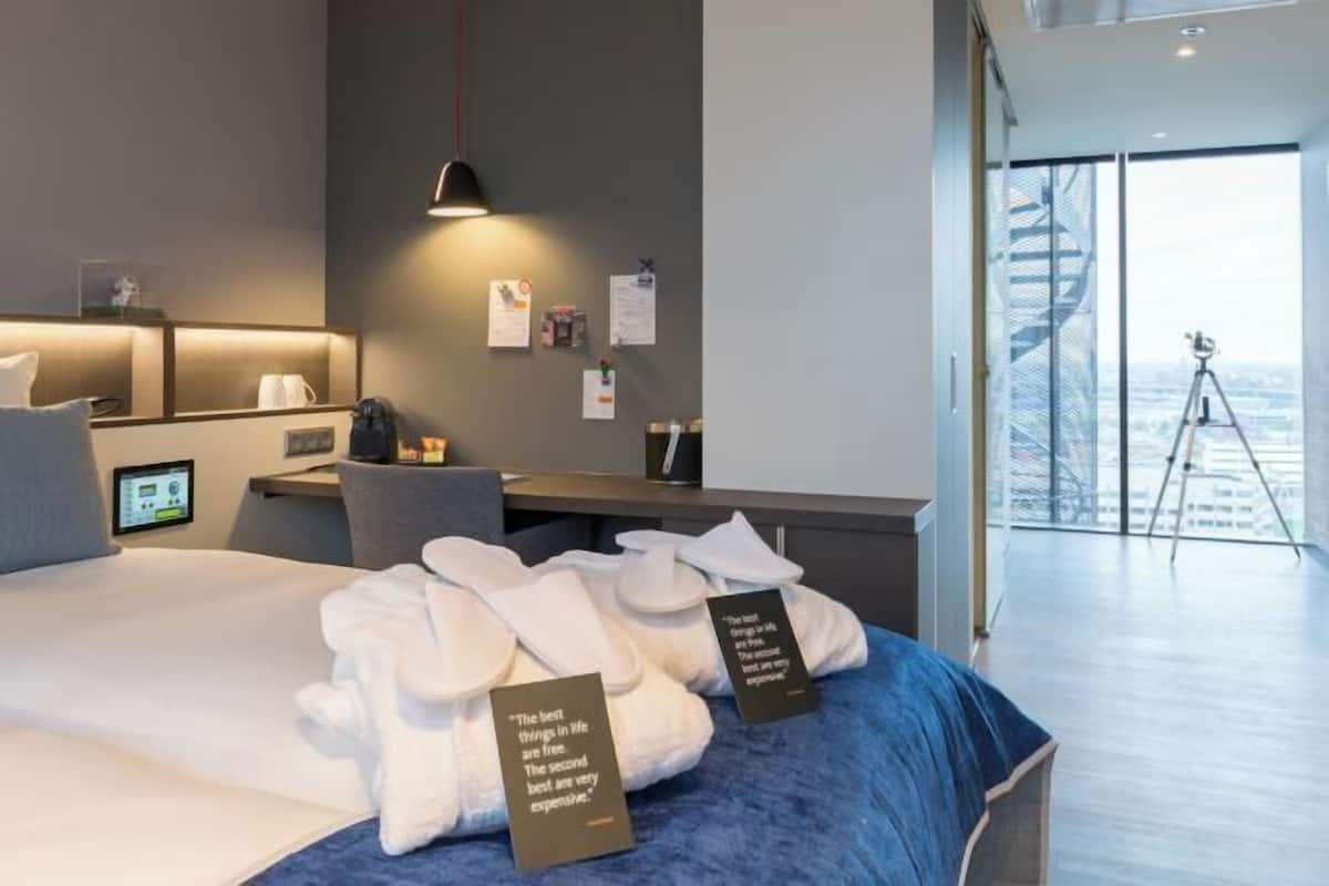 Literie de qualité supérieure, minibar, coffres-forts dans les chambres