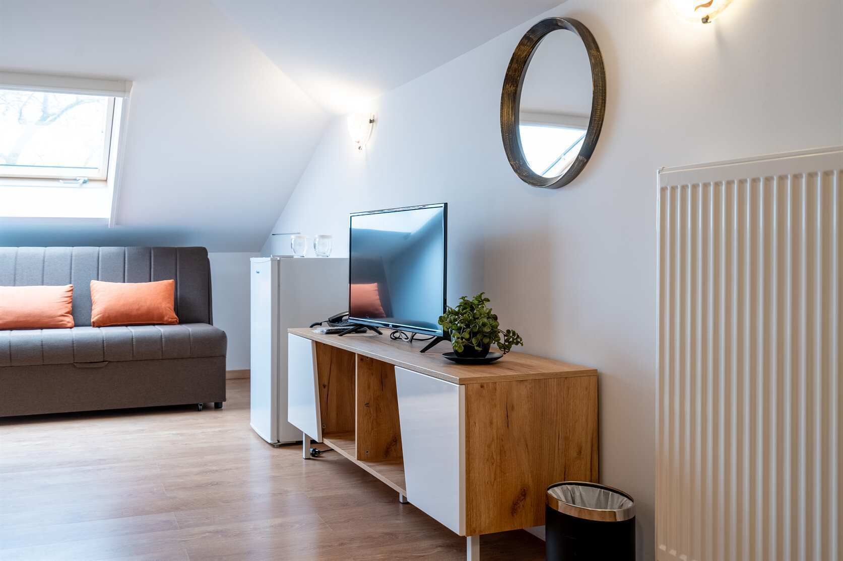 quadruple room, city view | 1 bedroom, egyptian cotton sheets, premium bedding, pillow-top beds