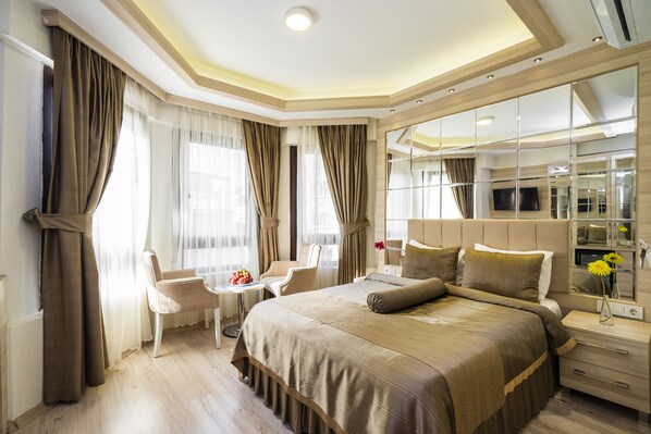 Economy Room | Egyptian cotton sheets, premium bedding, desk, free WiFi - İstanbul Center Hotel (Istanbul)