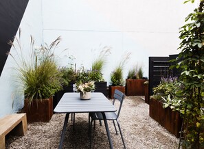 Courtyard - Lokal Hotel Fishtown (Philadelphia)