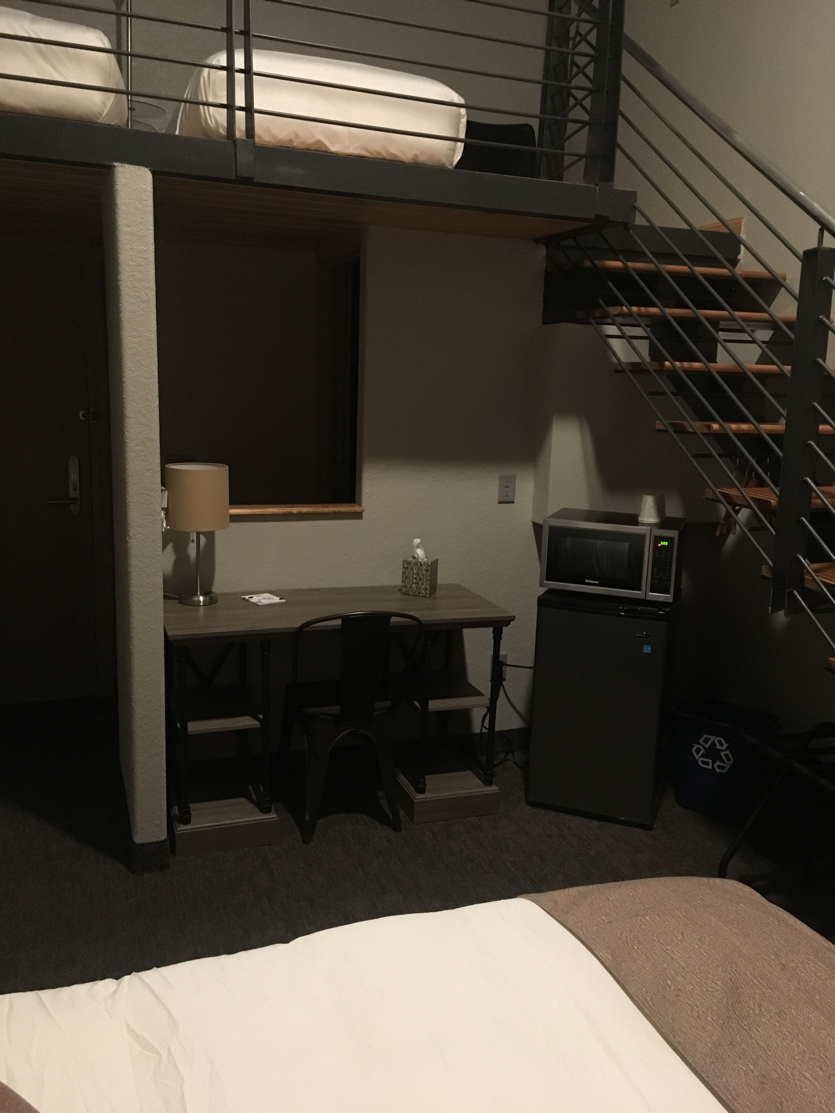 43-inch plasma TV with cable channels, TV