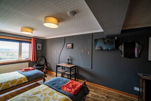 Individuelt design, individuel indretning, skrivebord, gratis Wi-Fi