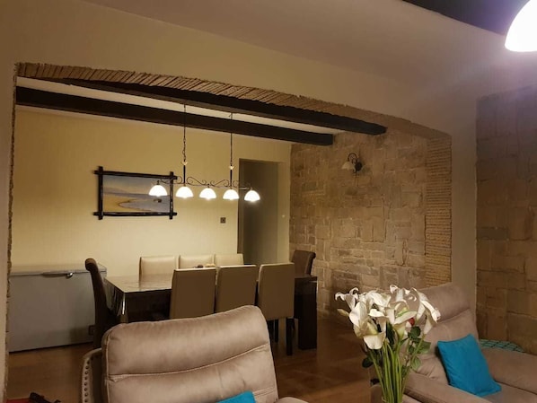 Televisión de pantalla plana