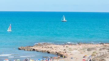 Beach nearby, beach towels