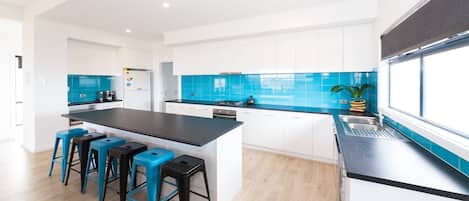 Microwave, oven, stovetop, dishwasher