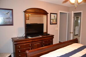 2 bedrooms, Internet, bed sheets
