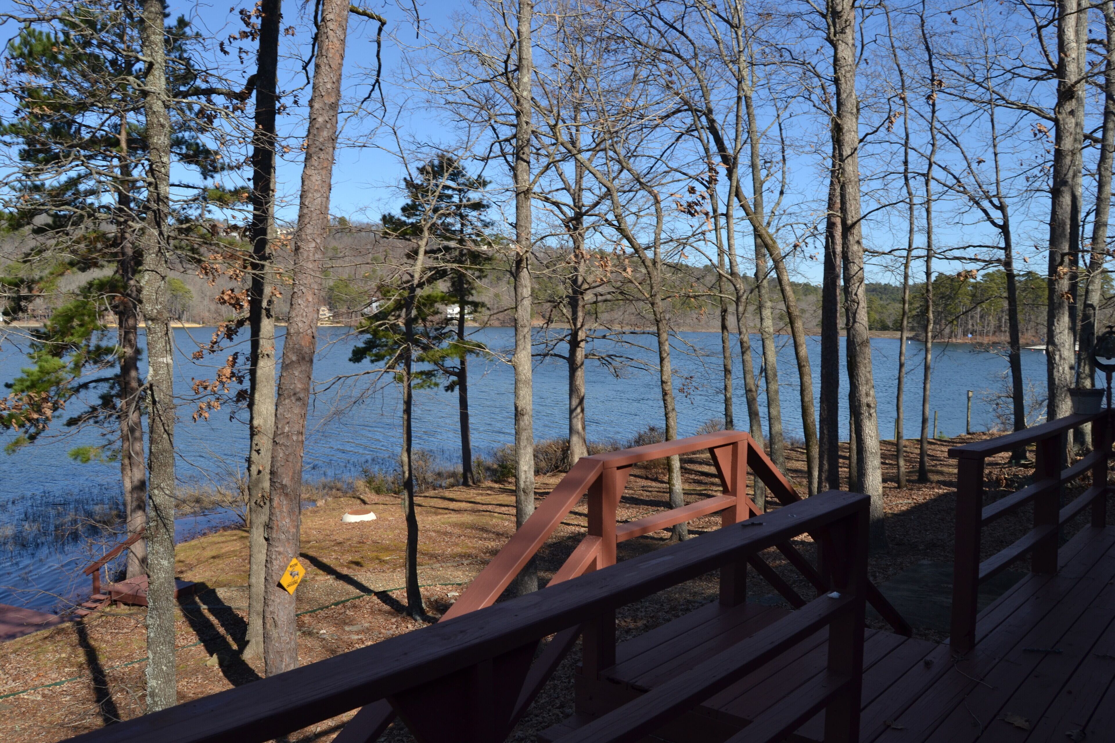 15SierLn-Patio Lake View (3)