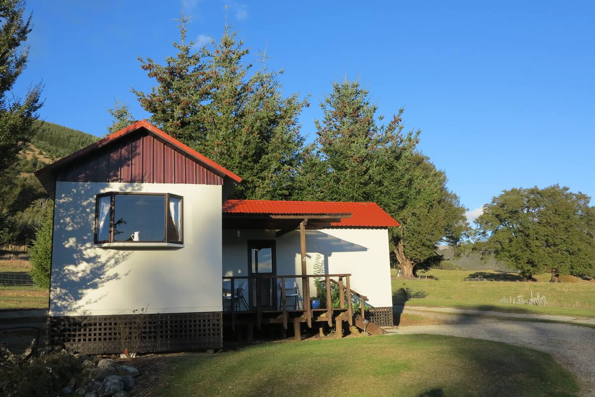 Panoramic-Ferienhaus, Mehrere Betten, Bergblick | Terrasse/Patio