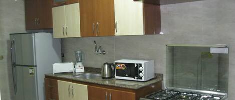 Frigorífico y microondas