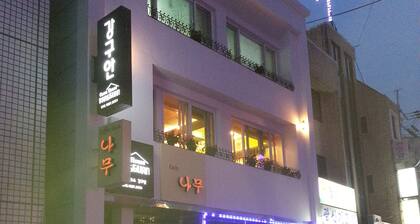 Kangguan Guesthouse